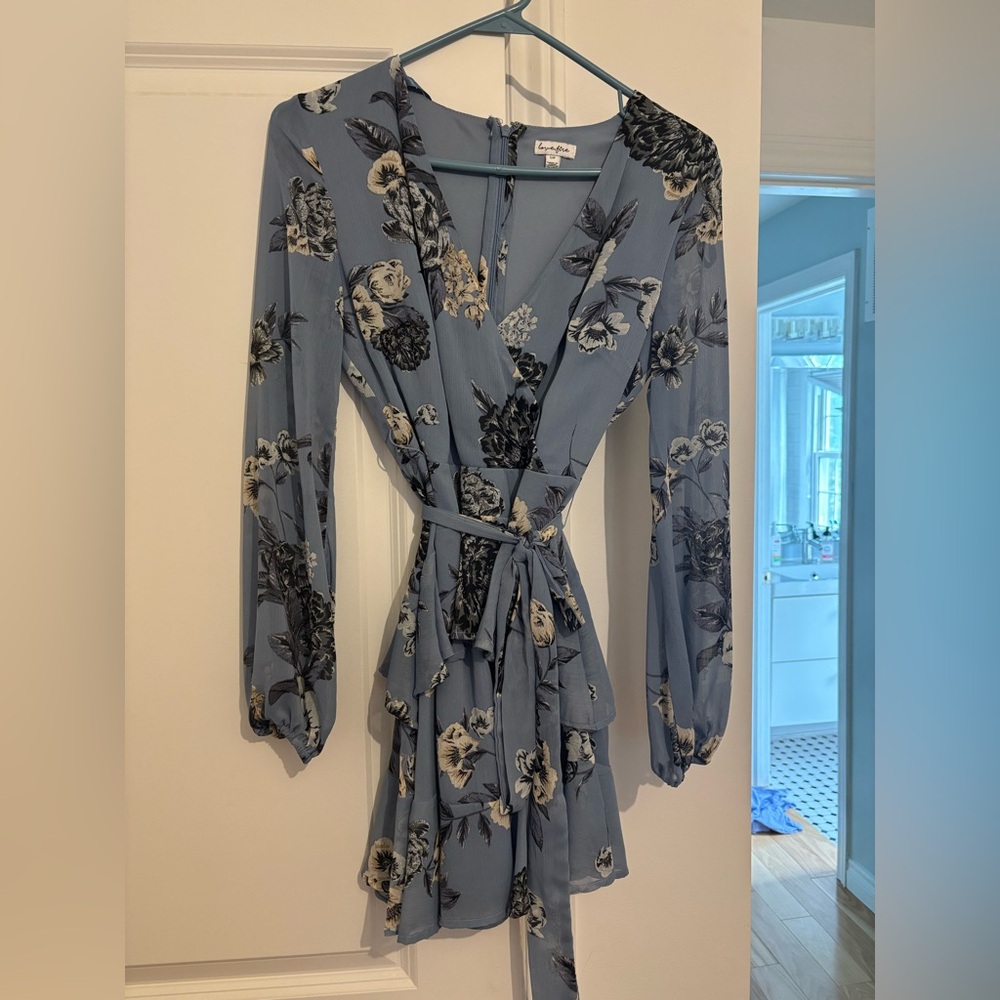 Long Sleeve Floral Dress in Blue
